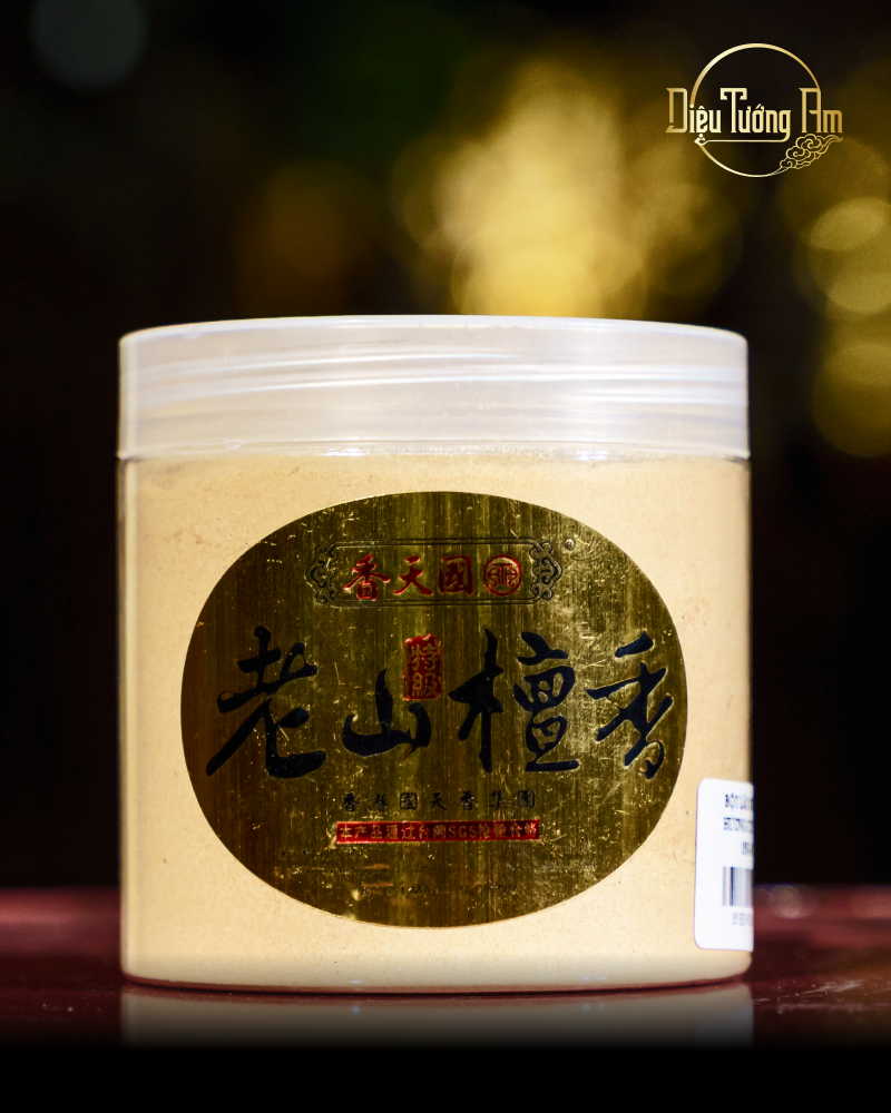 BỘT XÔNG LÃO SƠN ĐÀN HƯƠNG – CỰC PHẨM – HŨ 150G 351BDH150-01