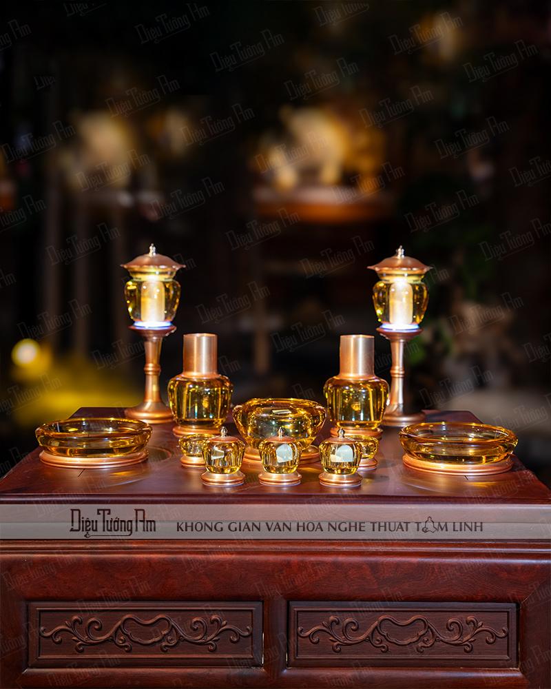 BỘ PHÁP KHÍ LƯU LY TUỆ QUANG VÔ LƯỢNG 300DTCS07-01